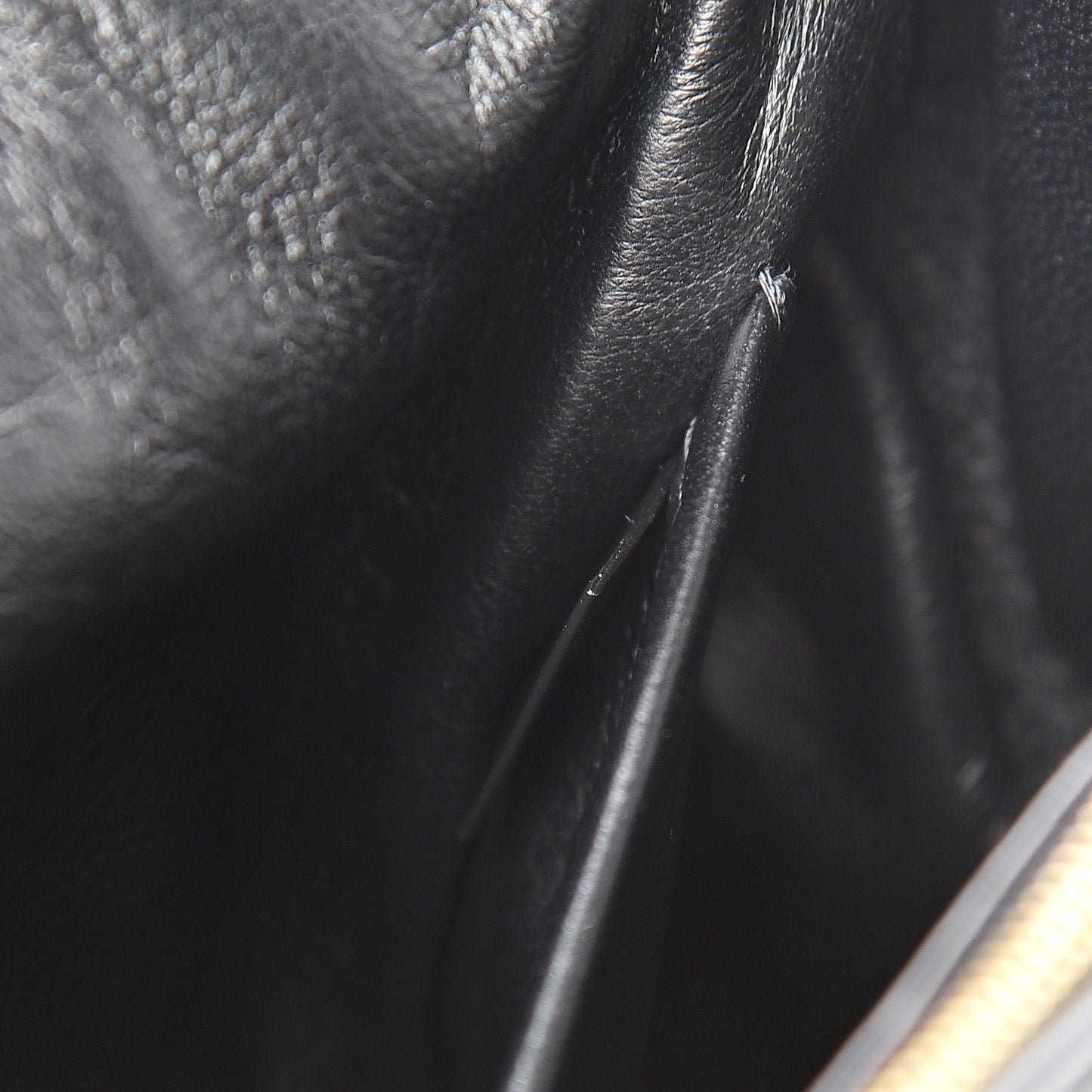 Lambskin Malletage Pochette Flap Natural