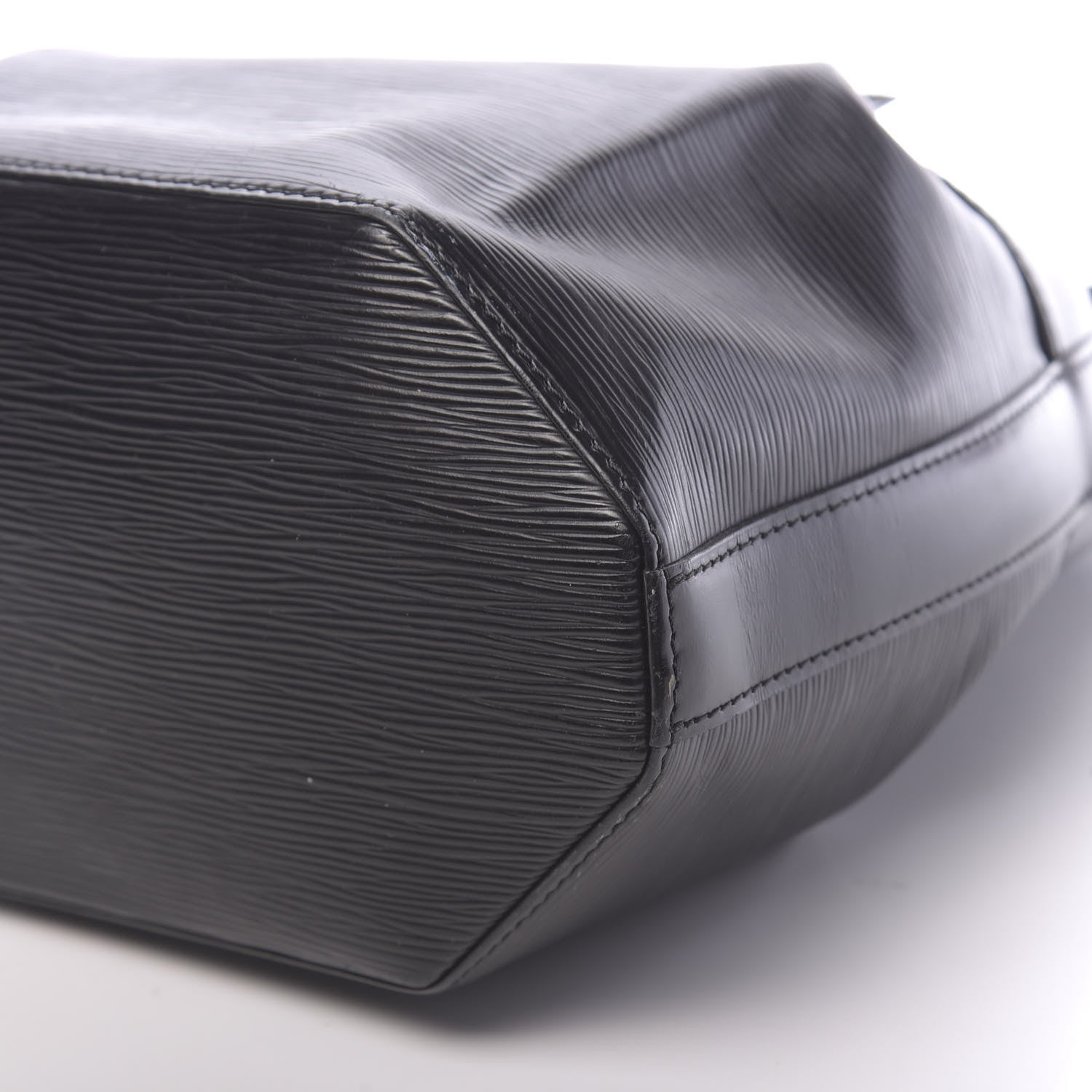 Louis Vuitton Epi Sac D'Epaule Black 10 of 10