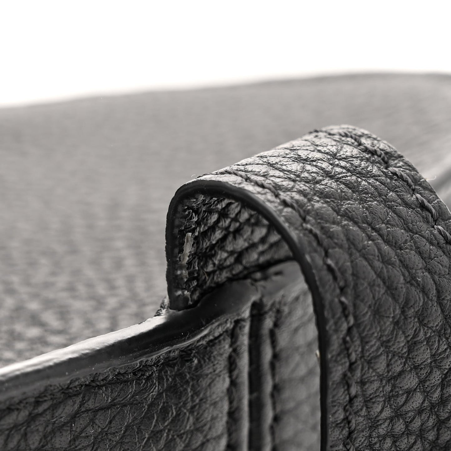 Raffia Calfskin Marcie Small Marcie Round Crossbody Bag Hot Sand