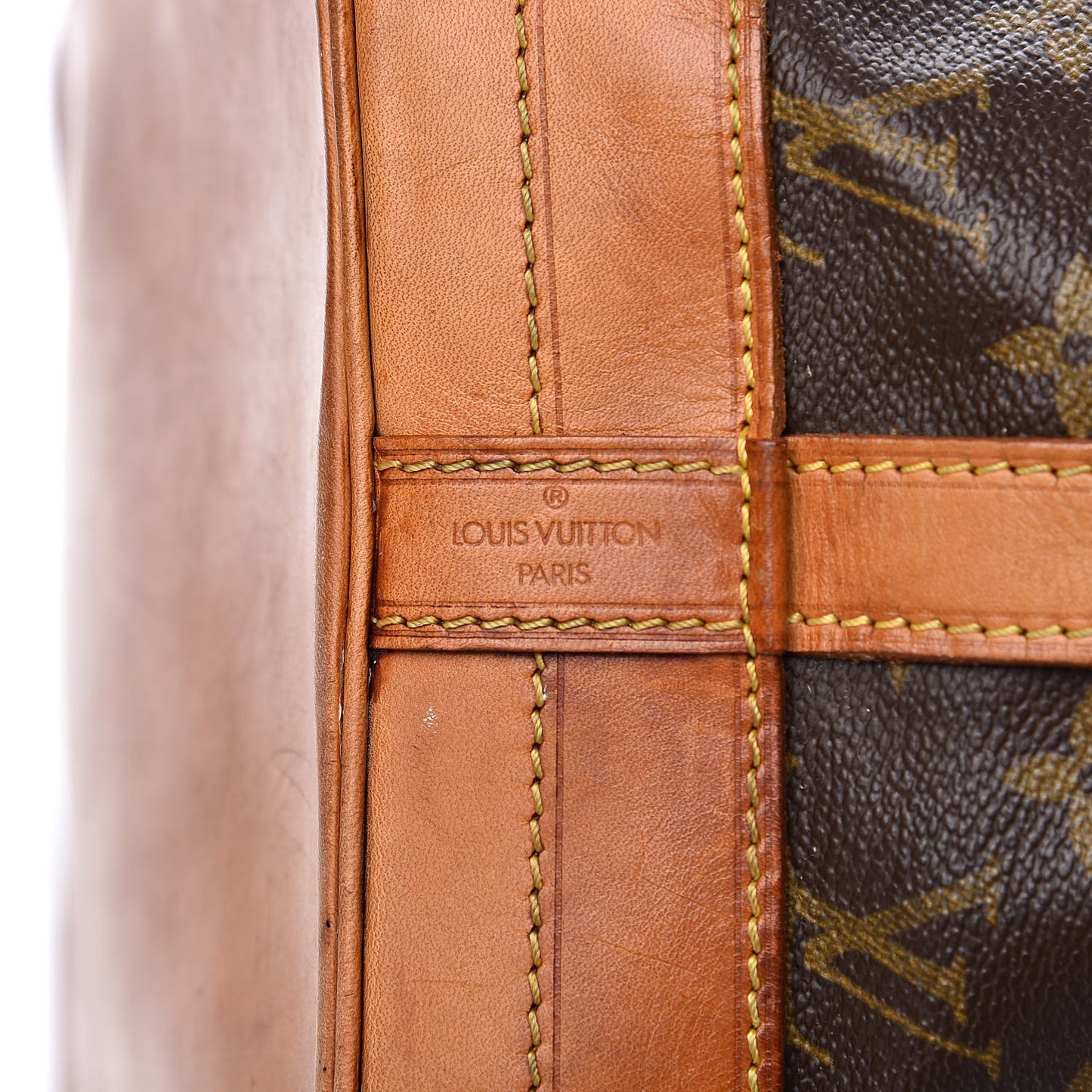 Monogram Noe