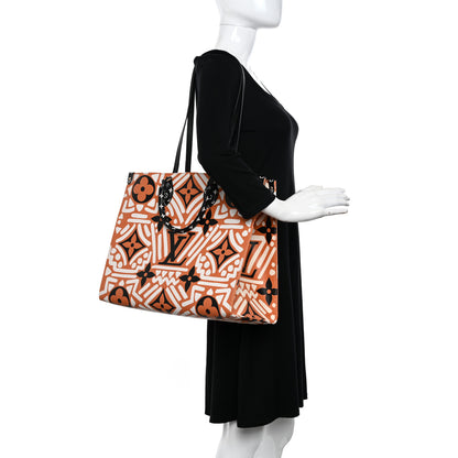 Louis Vuitton Monogram Giant Crafty Onthego GM Crème Caramel 2 of 9