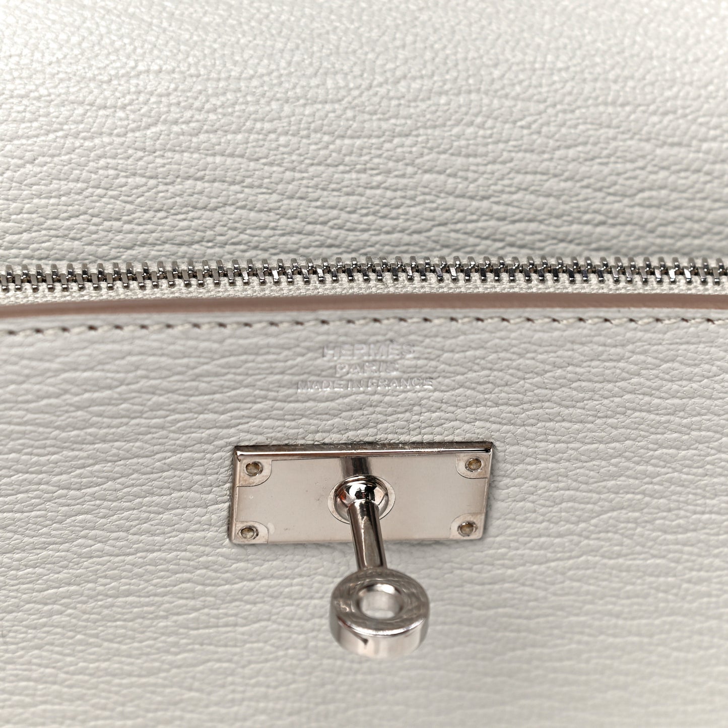 Chevre Mysore Kelly Longue Wallet Gris Perle