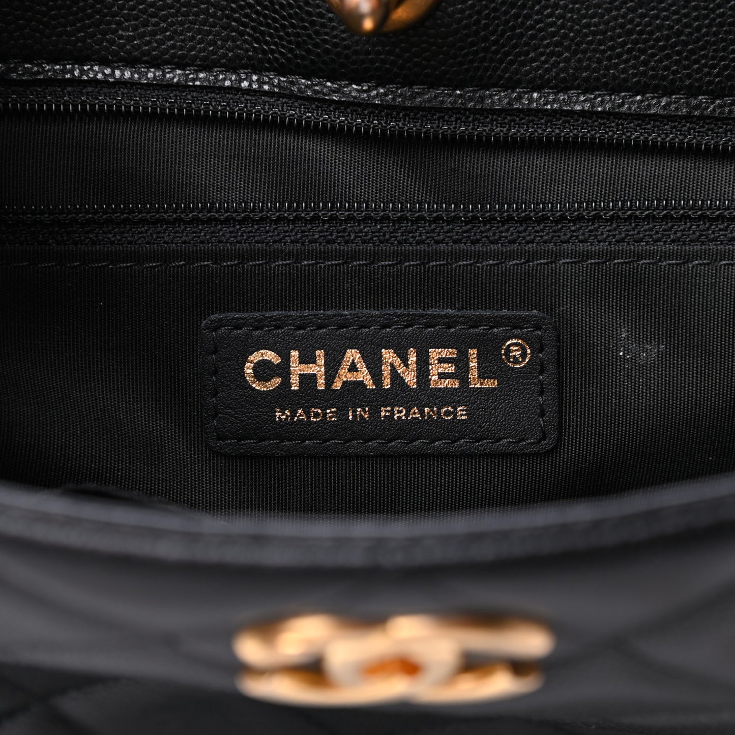 Caviar Quilted Sweet Classic Shopping Tote Black