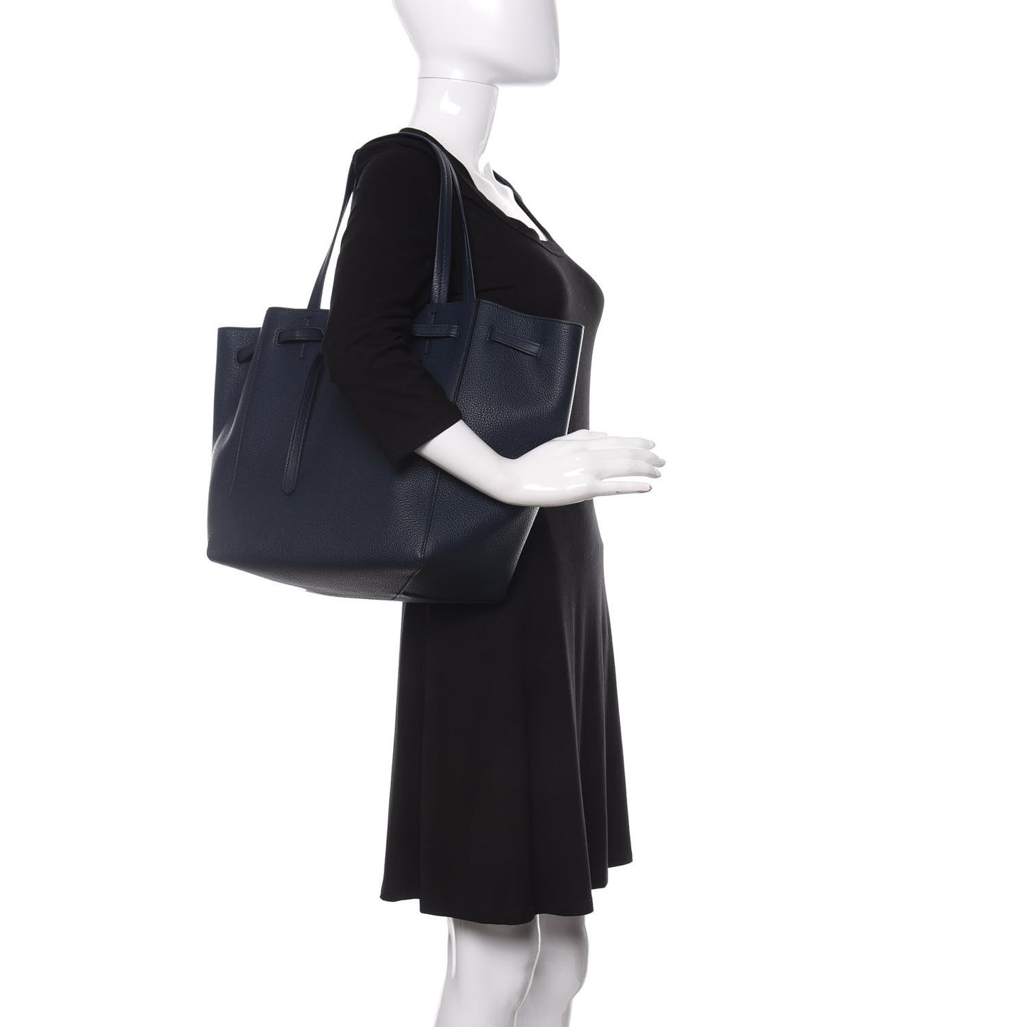 Soft Grained Calfskin Small Belt Cabas Phantom Navy
