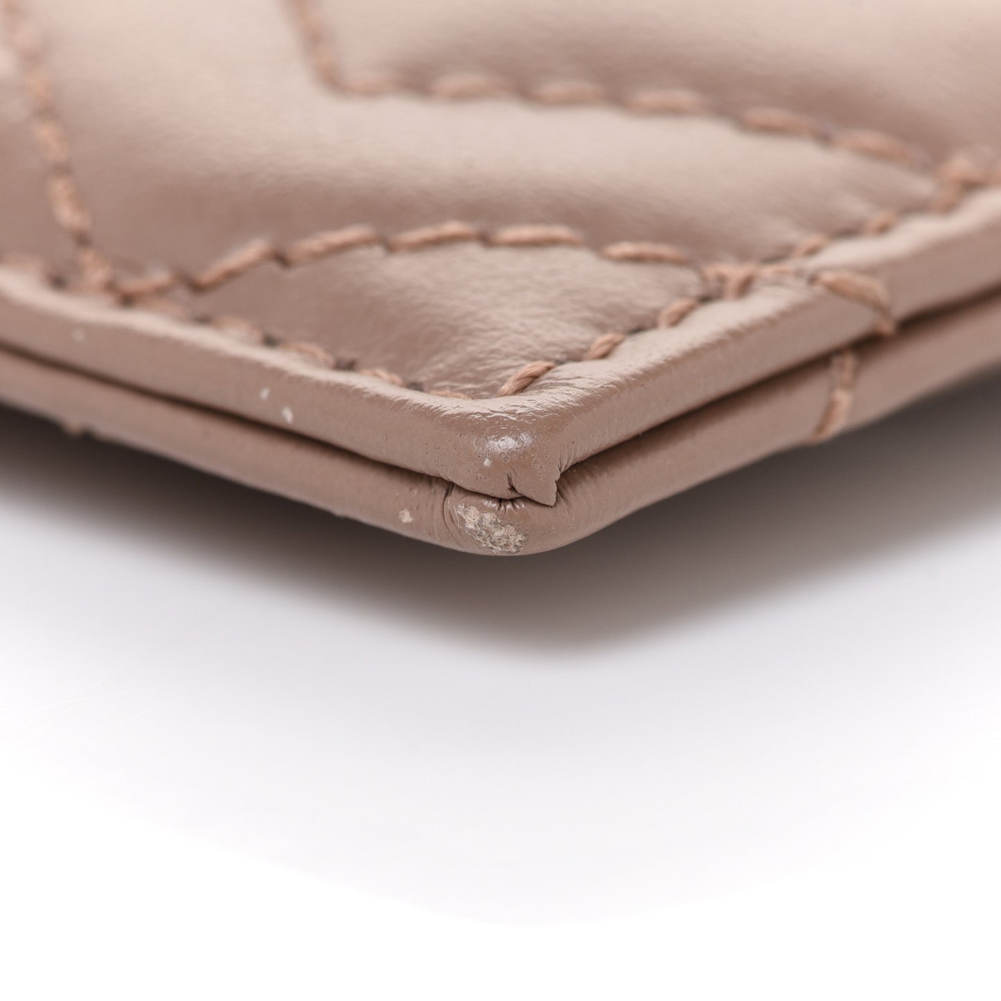 Calfskin Matelasse GG Marmont Card Holder Porcelain Rose