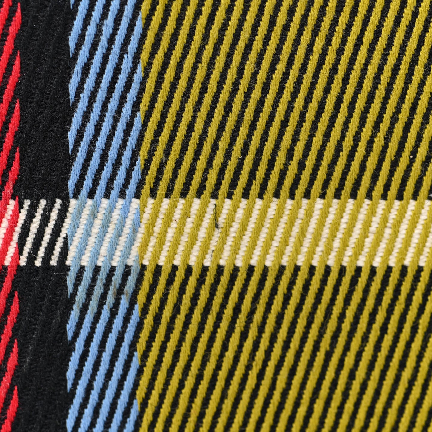 Canvas Tartan Mix Hampshire Wallet on Chain Yellow Multicolor