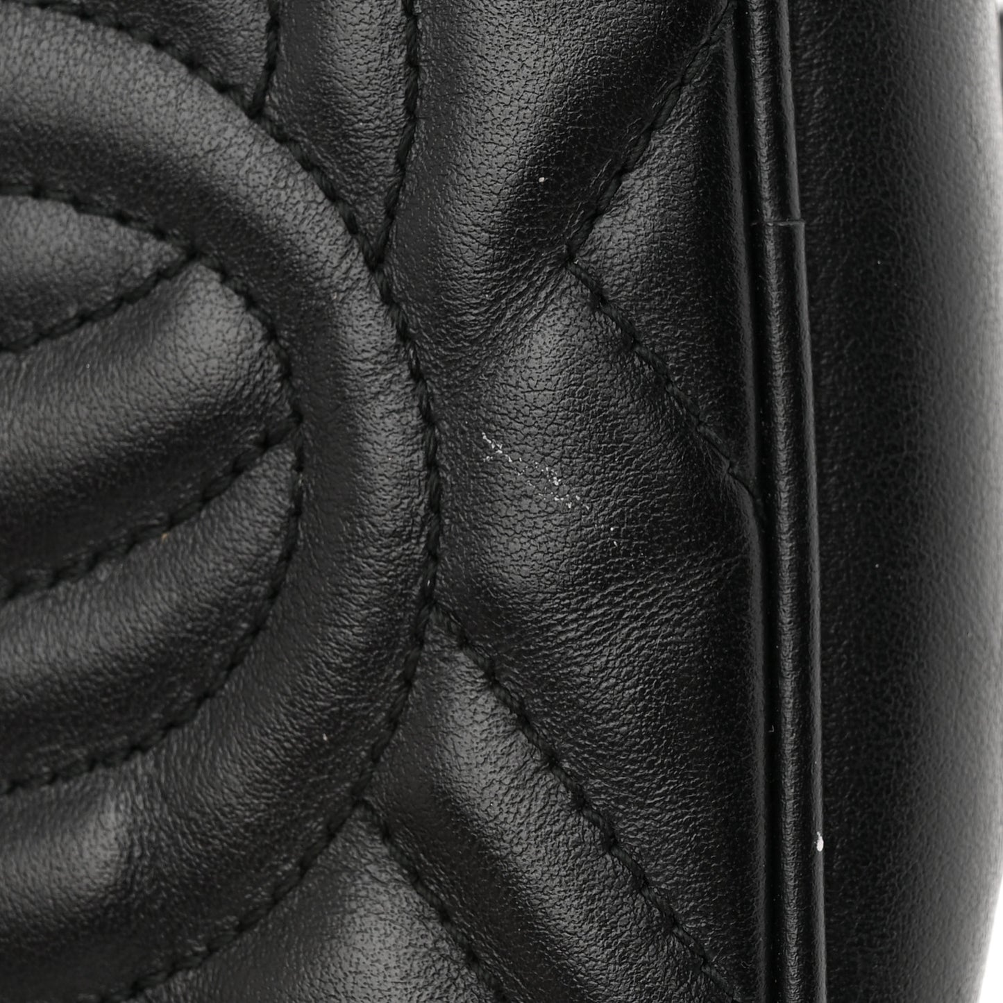 Calfskin Matelasse Mini GG Marmont Chain Shoulder Bag Black