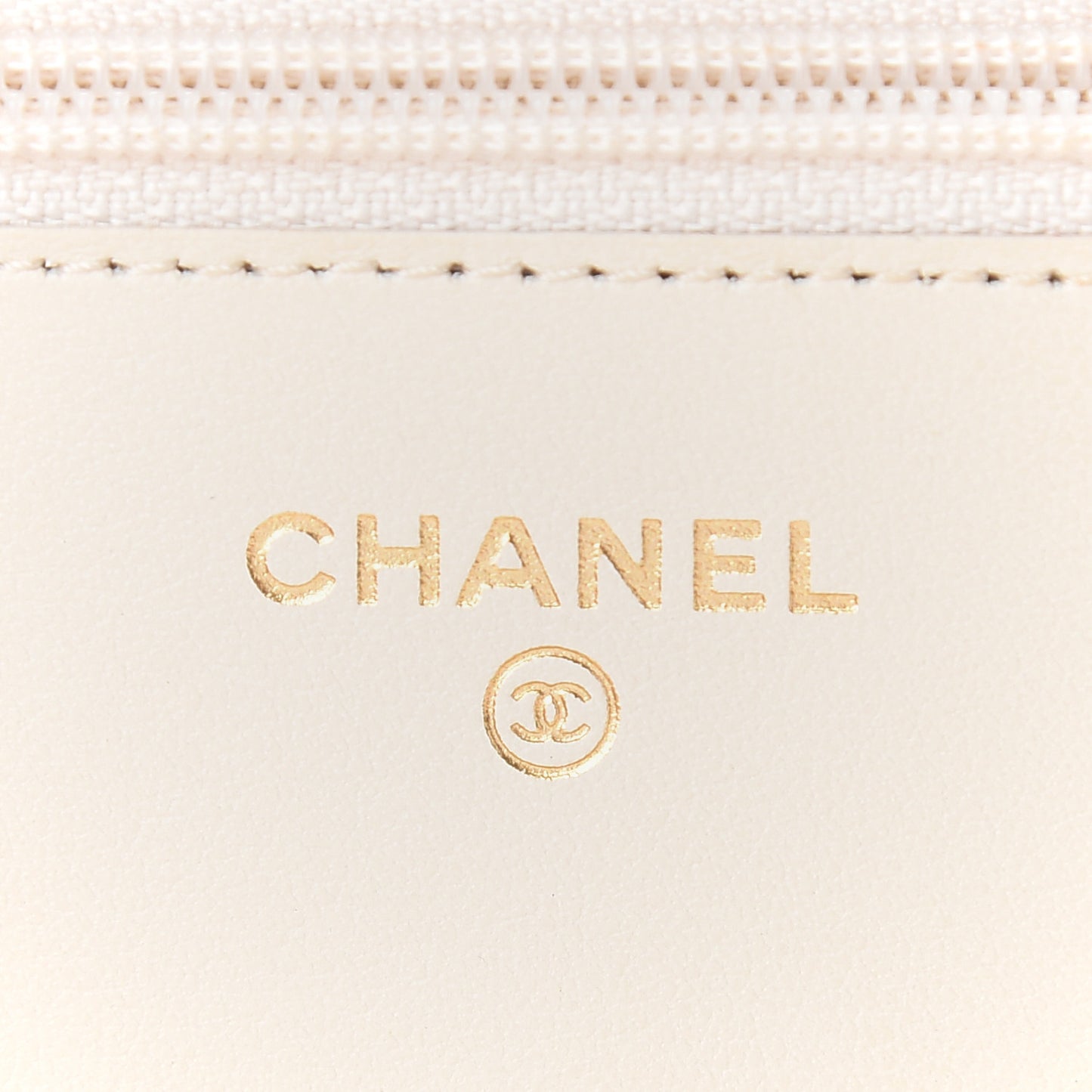Caviar Quilted Vintage Mademoiselle Wallet On Chain WOC White