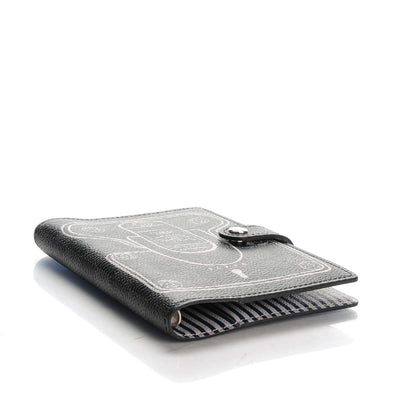 Louis Vuitton Damier Graphite Trunks and Locks Small Ring Agenda Cover 4 of 7