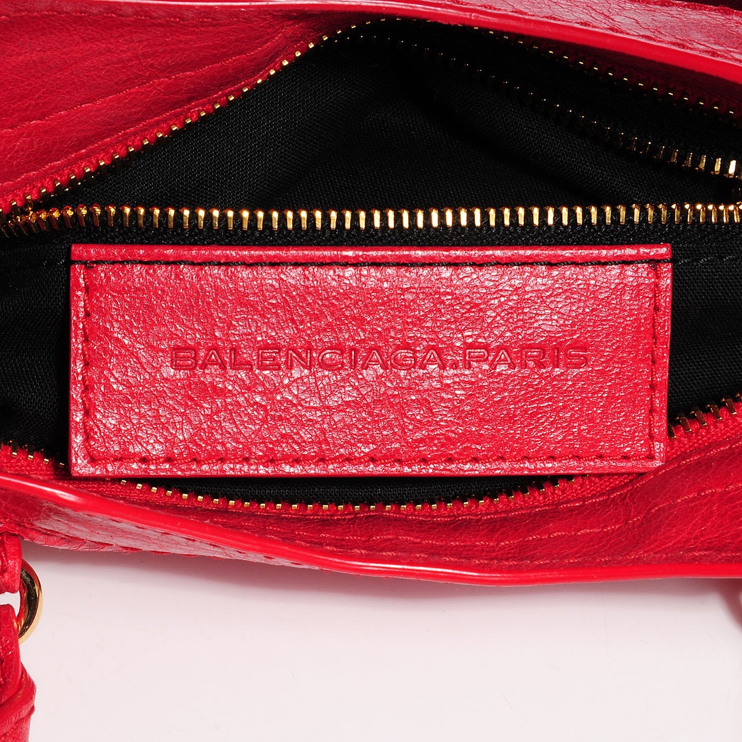 Agneau Giant 12 Gold Hardware Mini City Rouge Cardinal