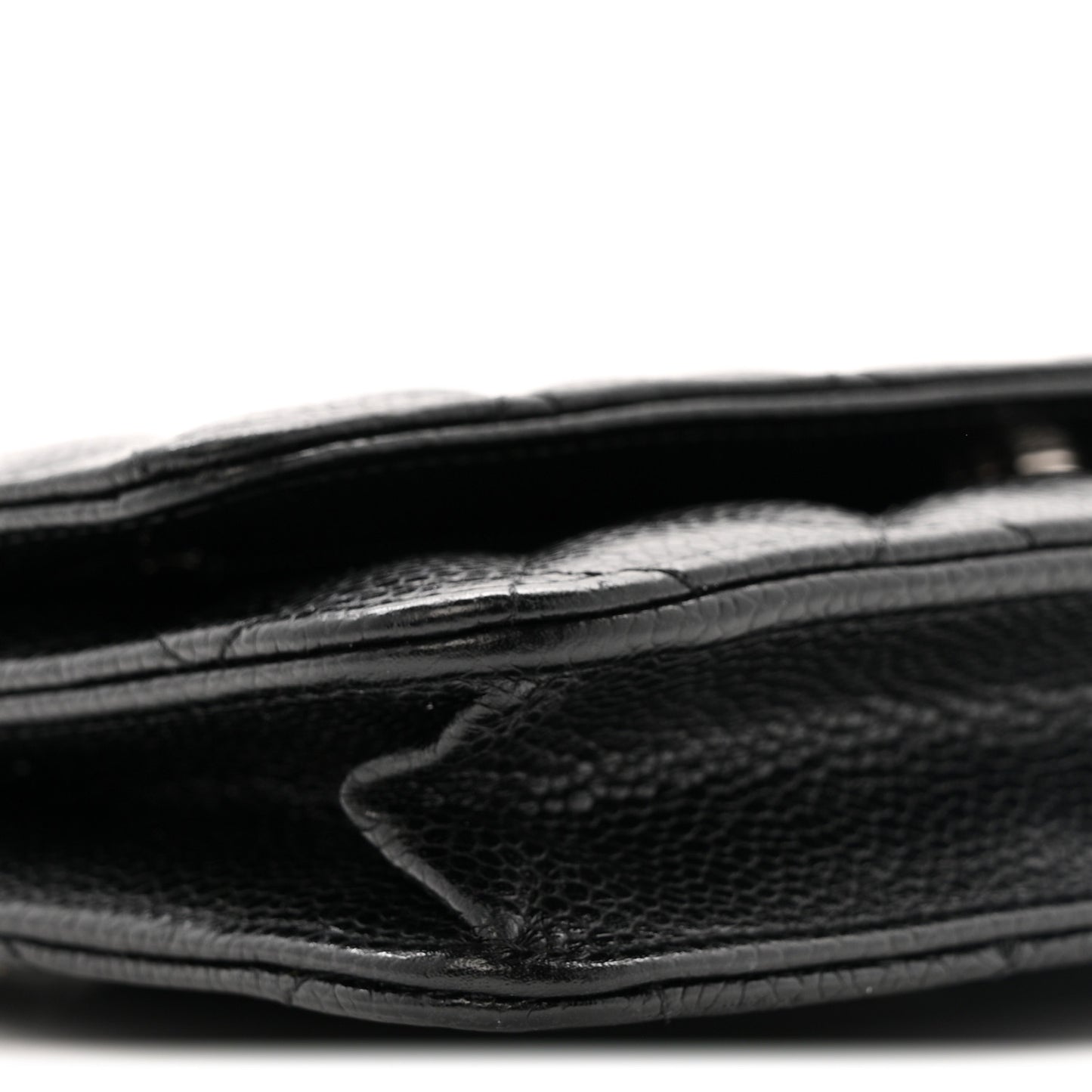Caviar Quilted Wallet on Chain WOC Black
