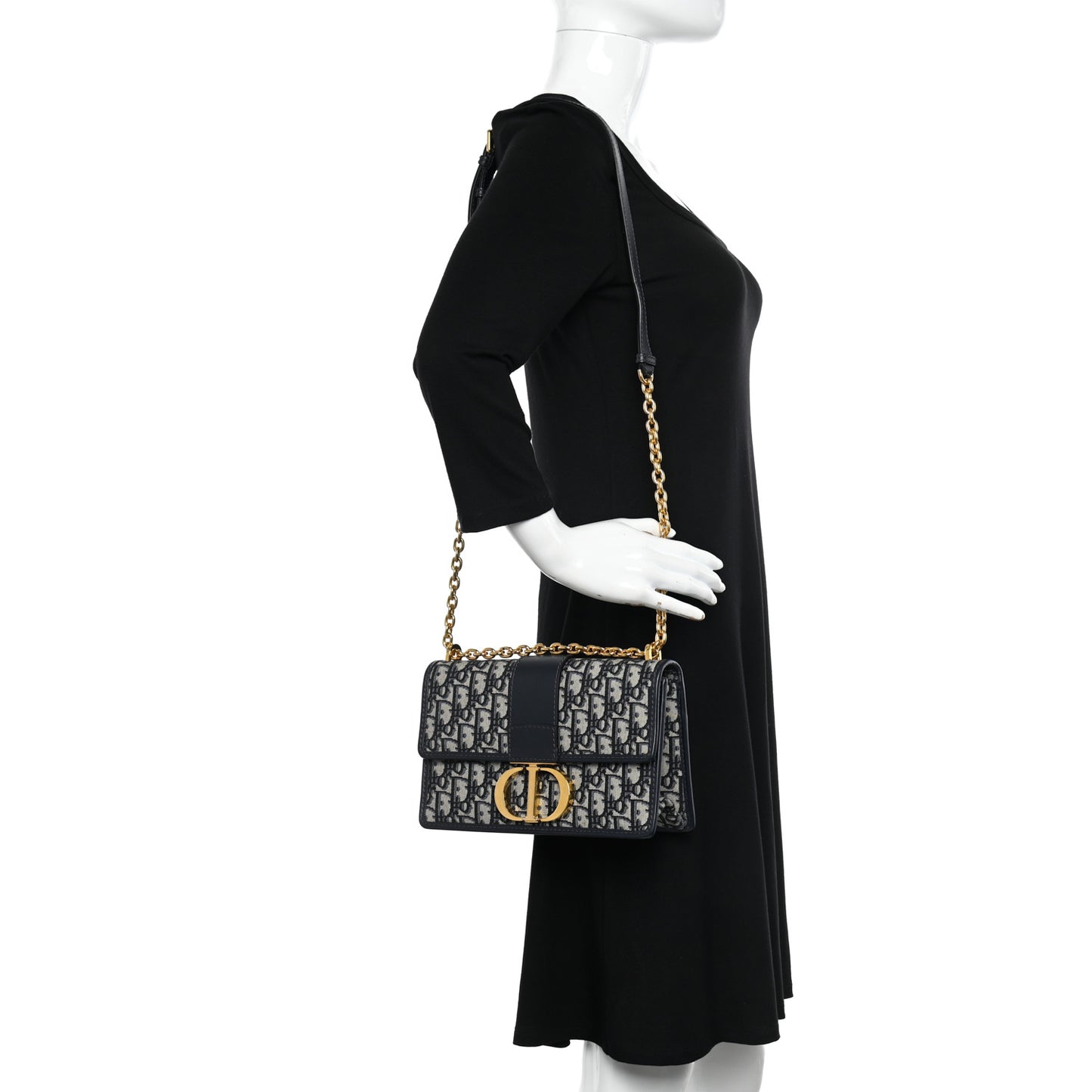 Oblique 30 Montaigne Chain Flap Bag Blue