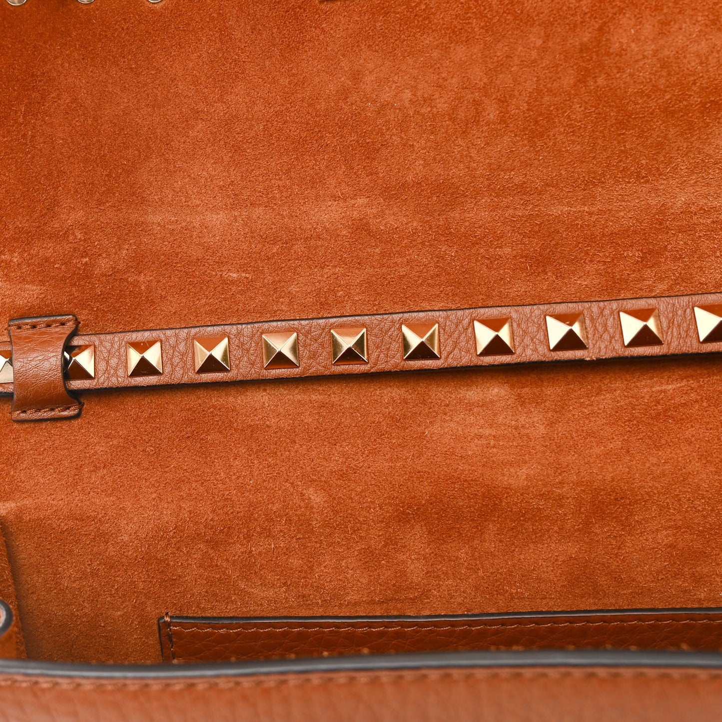 Pebbled Calfskin Medium Rockstud Flip Lock Crossbody Bag Saddle Brown