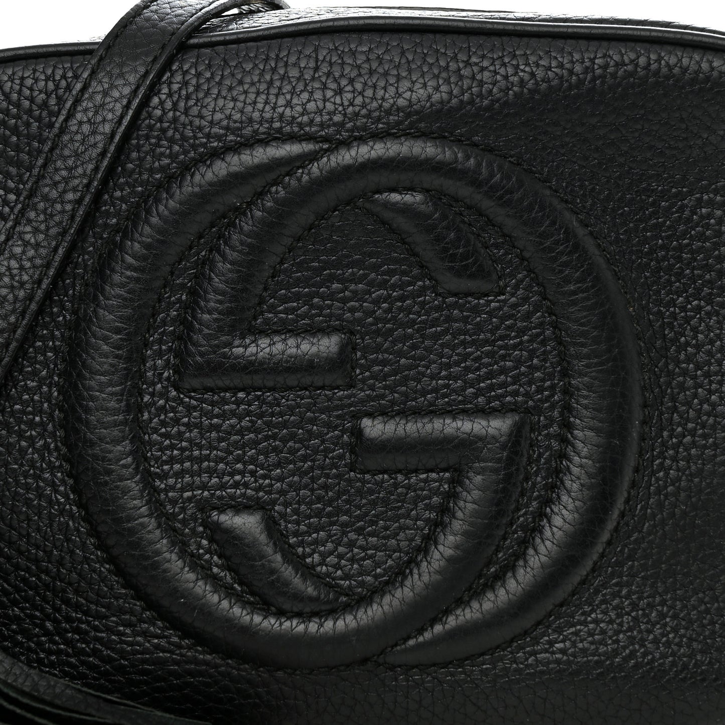 Pebbled Calfskin Small Soho Disco Bag Black
