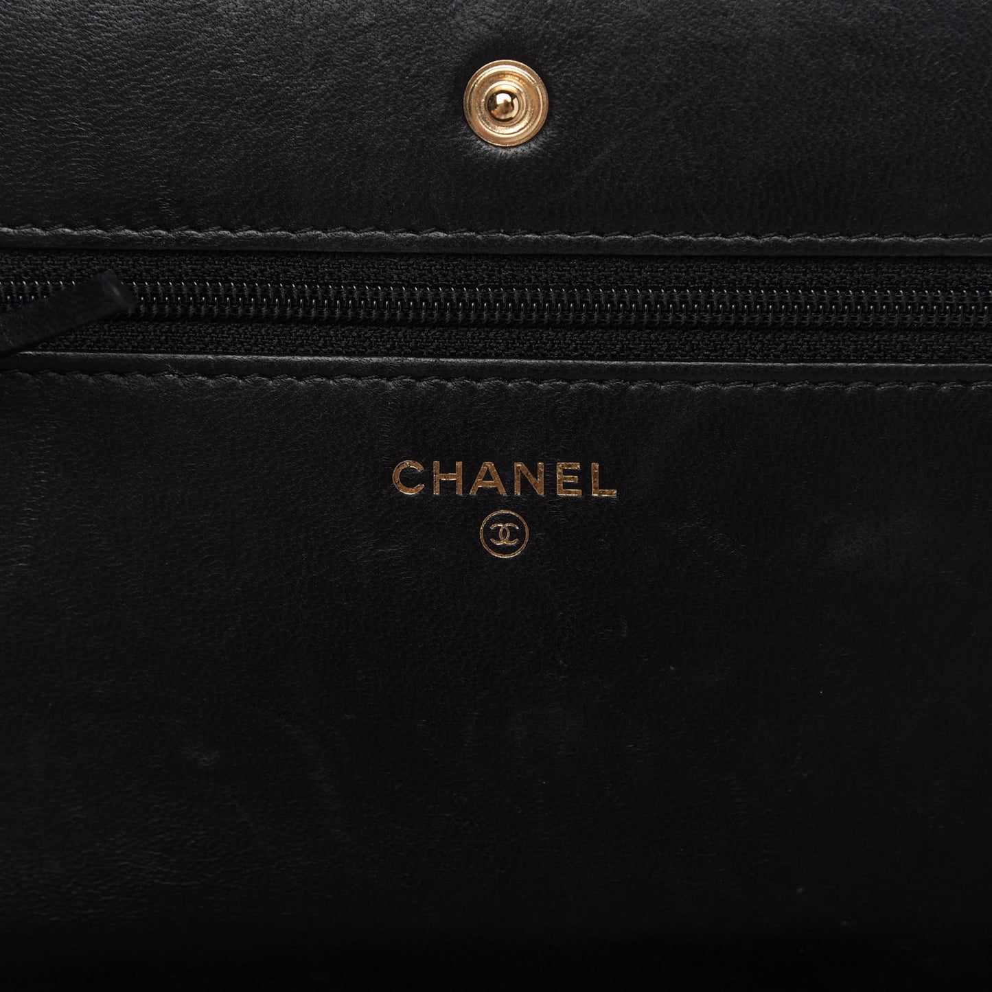 Lambskin Quilted Wallet On Chain WOC Beige Black