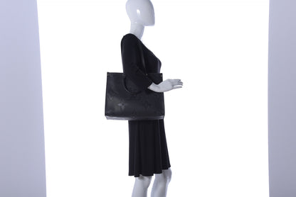 Louis Vuitton Empreinte Monogram Giant Onthego MM Black 2 of 9
