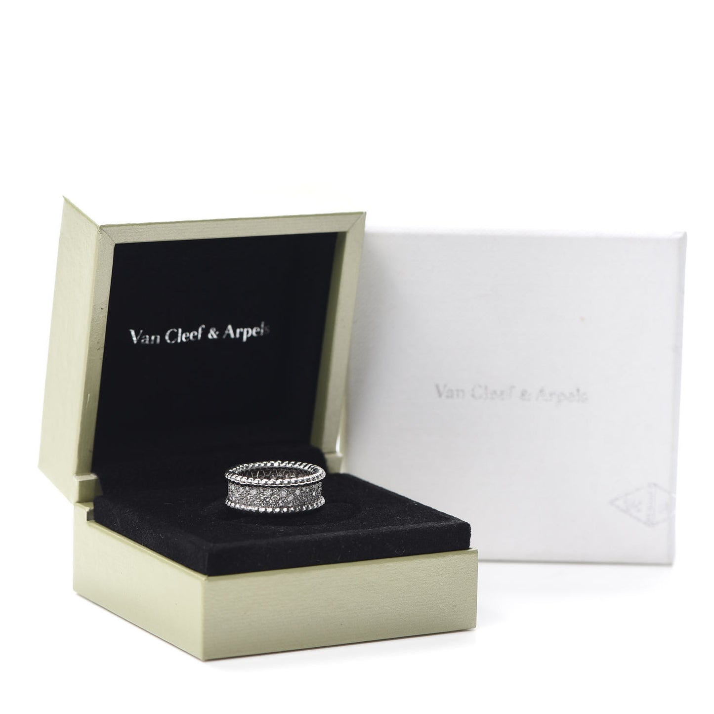 18K White Gold Diamond Perlee 3-Row Ring 50 5.25