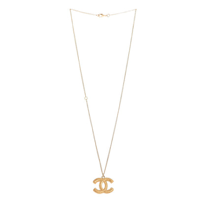 Chanel CC Necklace Matte Gold 3 of 5