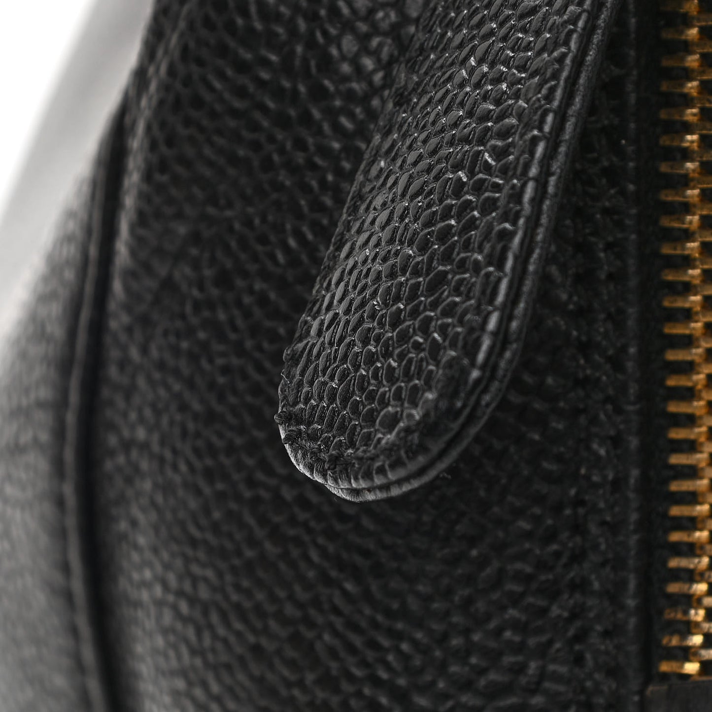 Caviar CC Shoulder Bag Black