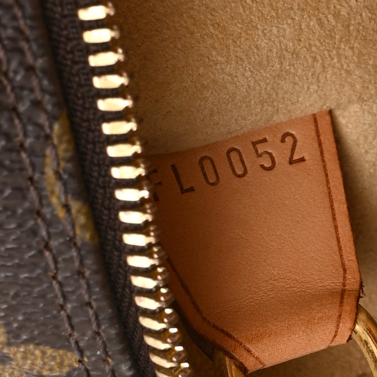 Louis Vuitton Monogram Cite GM 7 of 10