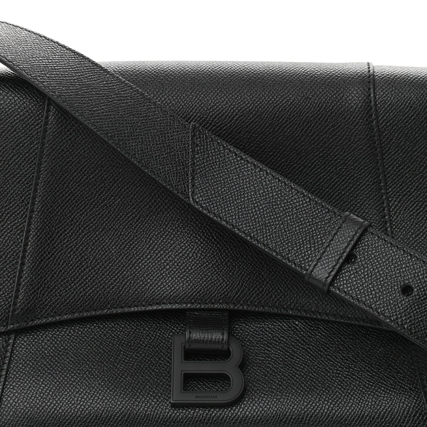 Grained Calfskin Monochrome M Downtown Shoulder Bag Black