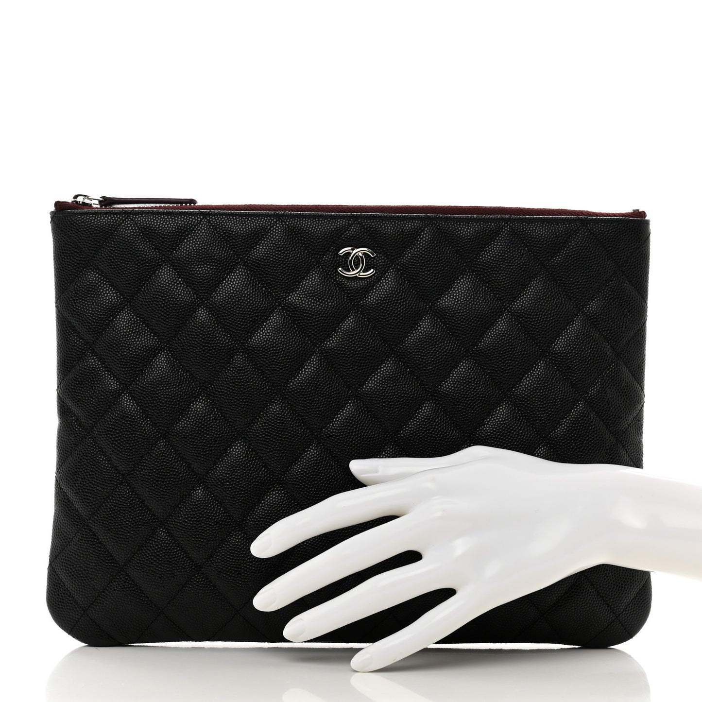 Caviar Quilted Medium Cosmetic Case Black