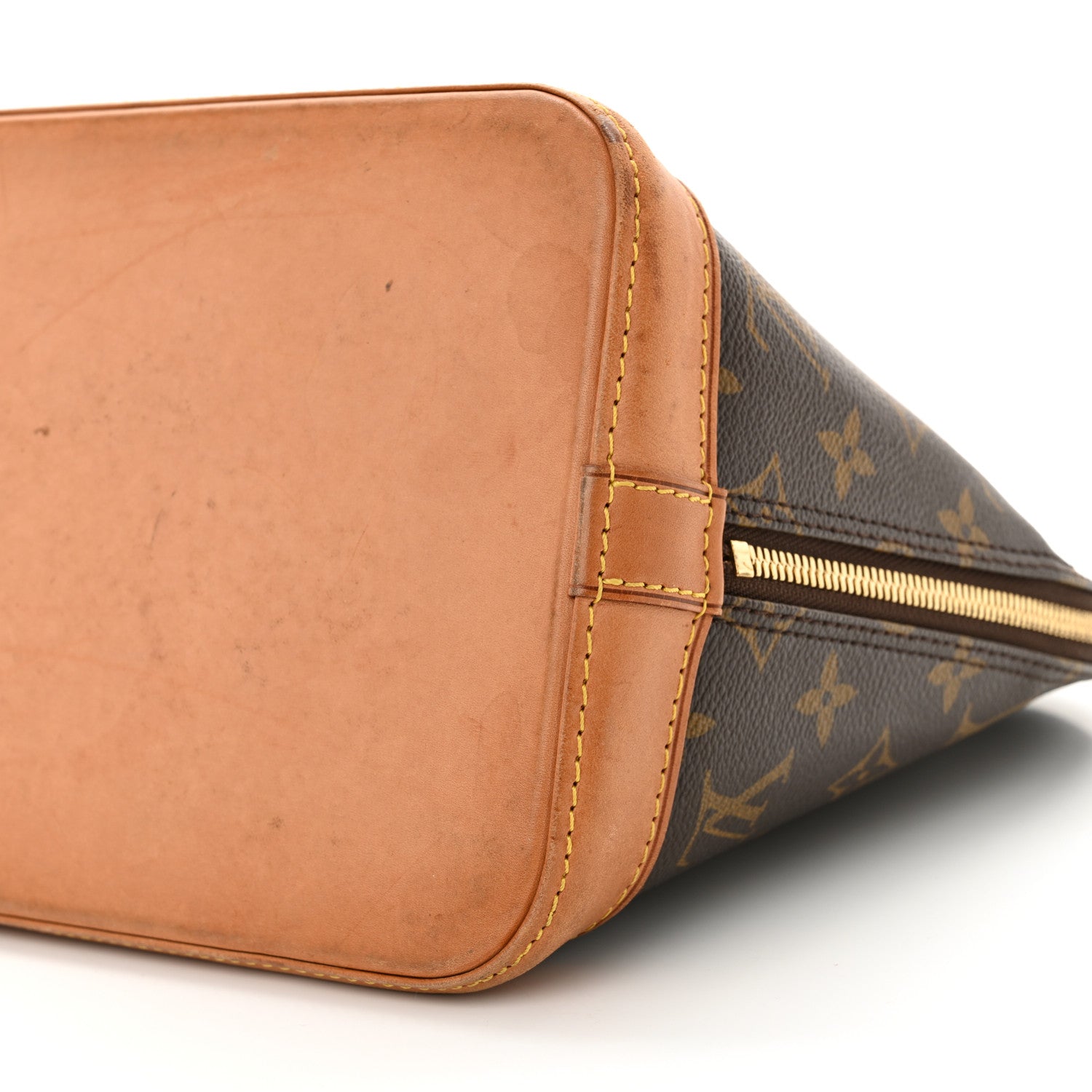 Louis Vuitton Monogram Alma PM 10 of 19