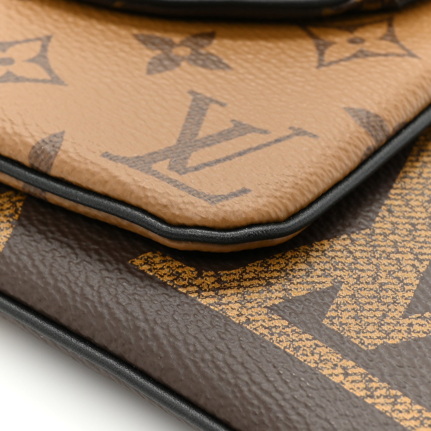 Louis Vuitton Reverse Monogram Giant Trio Pouch 11 of 14