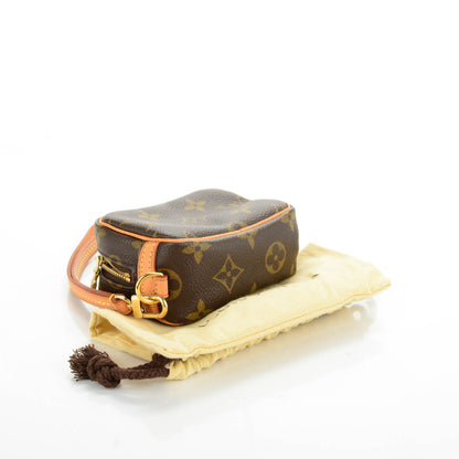 Louis Vuitton Monogram Wapity 4 of 7