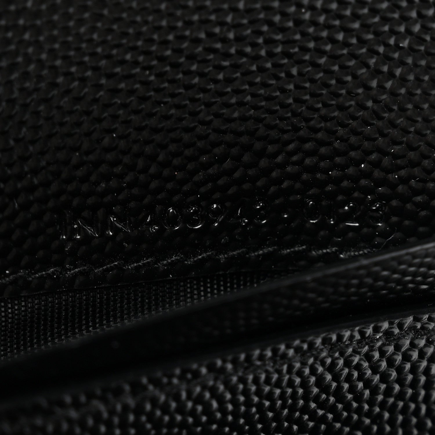 Saint Laurent Grain De Poudre Matelasse Chevron Monogram Compact Tri Fold Wallet Black 7 of 9