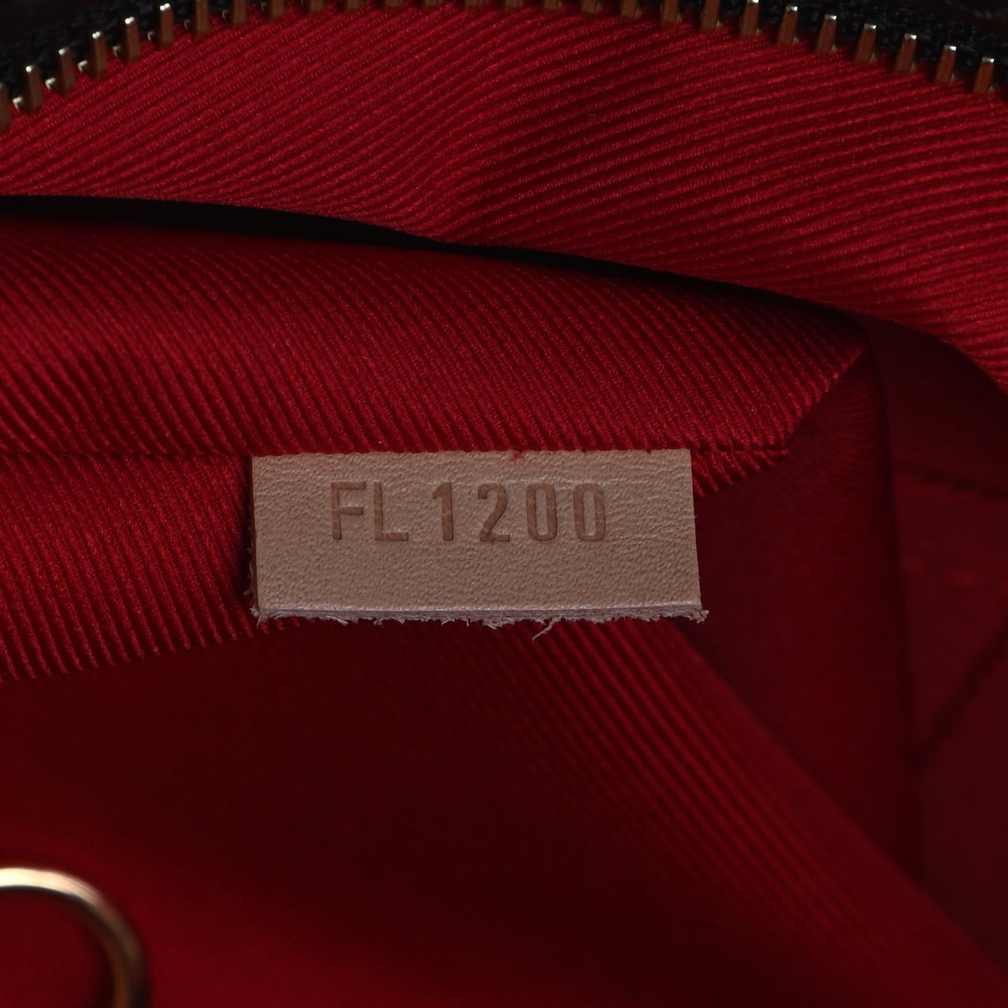 Monogram Carry It