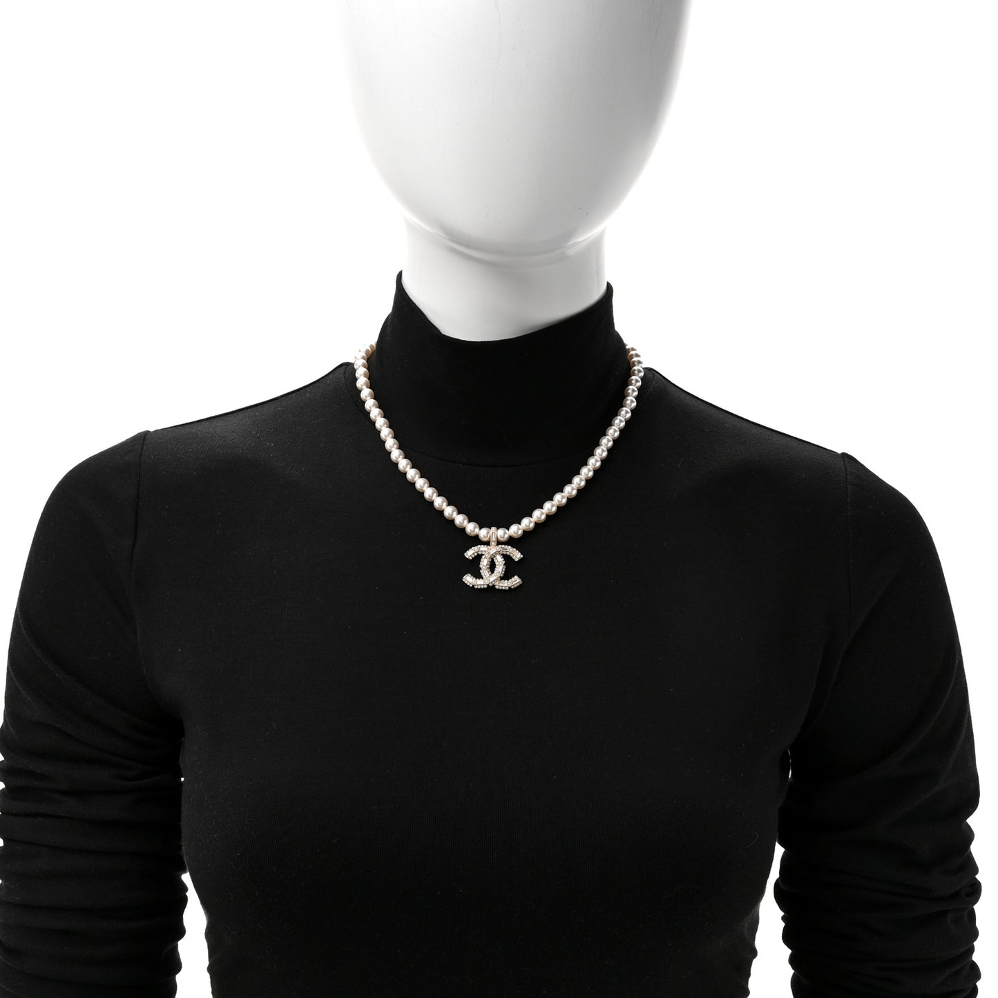 Pearl Crystal Baguette CC Short Necklace Gold