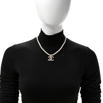 Chanel Pearl Crystal Baguette CC Short Necklace Gold 2 of 5