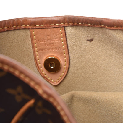Louis Vuitton Monogram Galliera PM 7 of 21