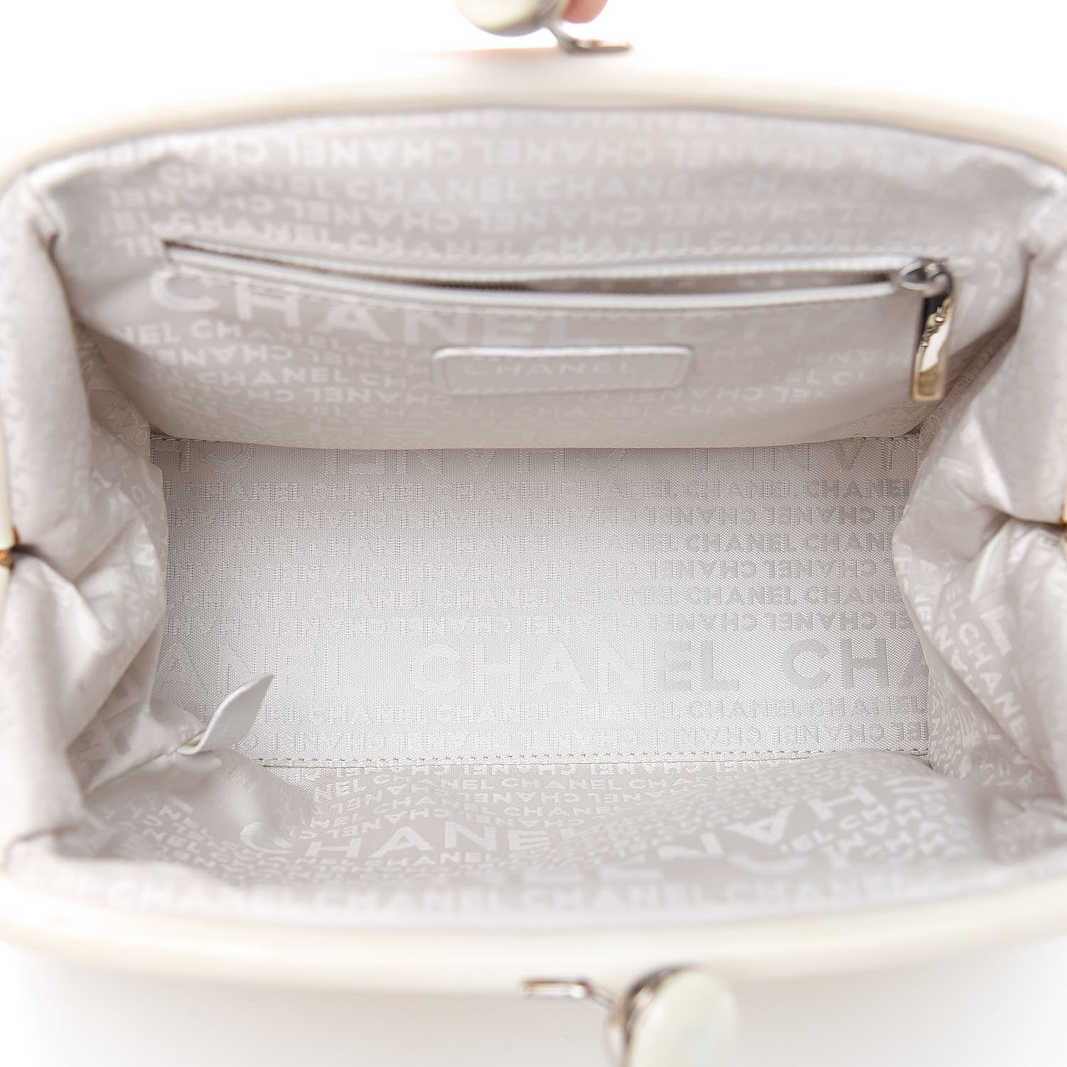Chanel Lambskin CC Kiss Lock Accordion Bag White 5 of 16