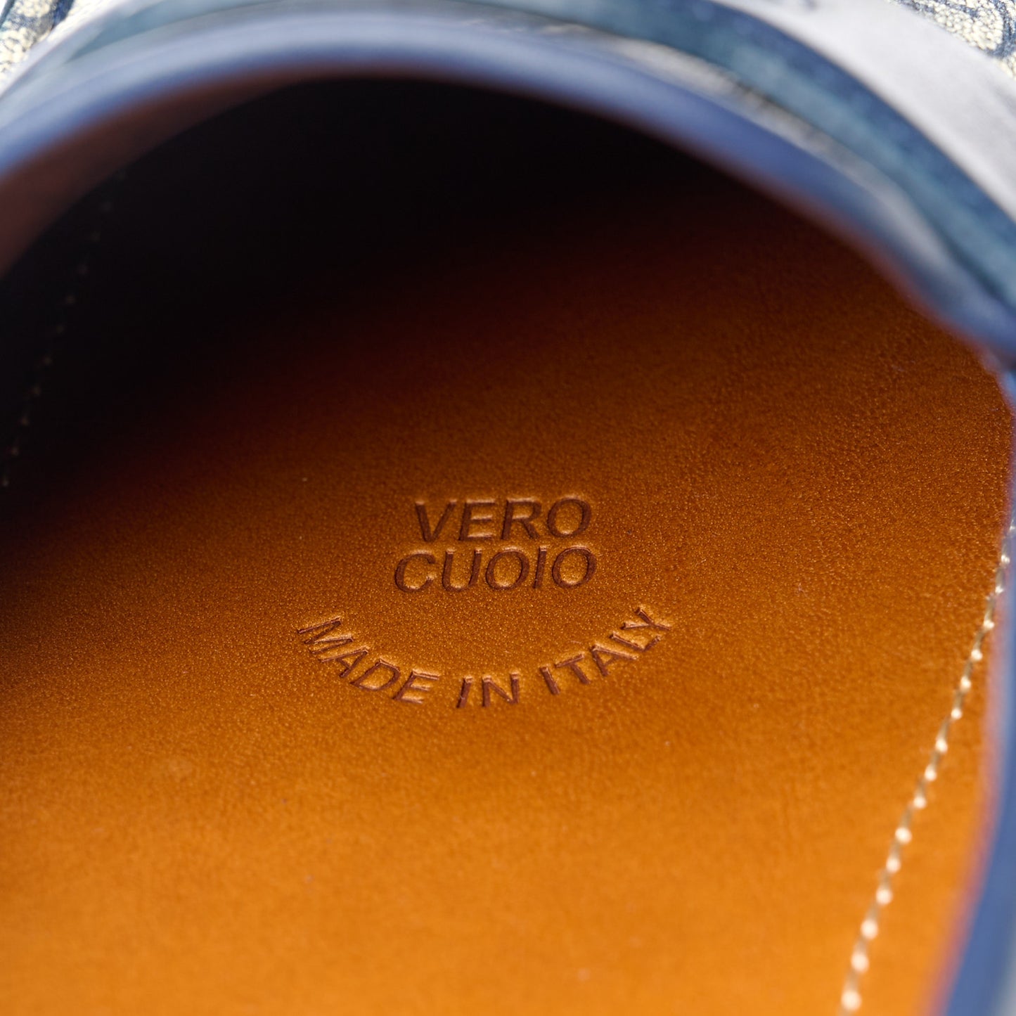 Soft Clove Calfskin GG Supreme Monogram Mens Interlocking G Driver Loafers 8.5 Blue Agata Beige