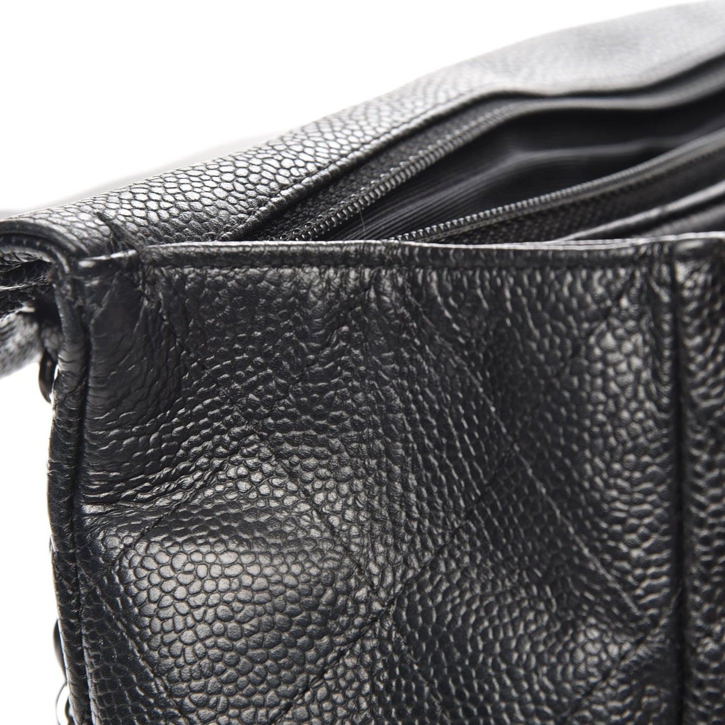 Caviar Quilted Jumbo Single Flap Black