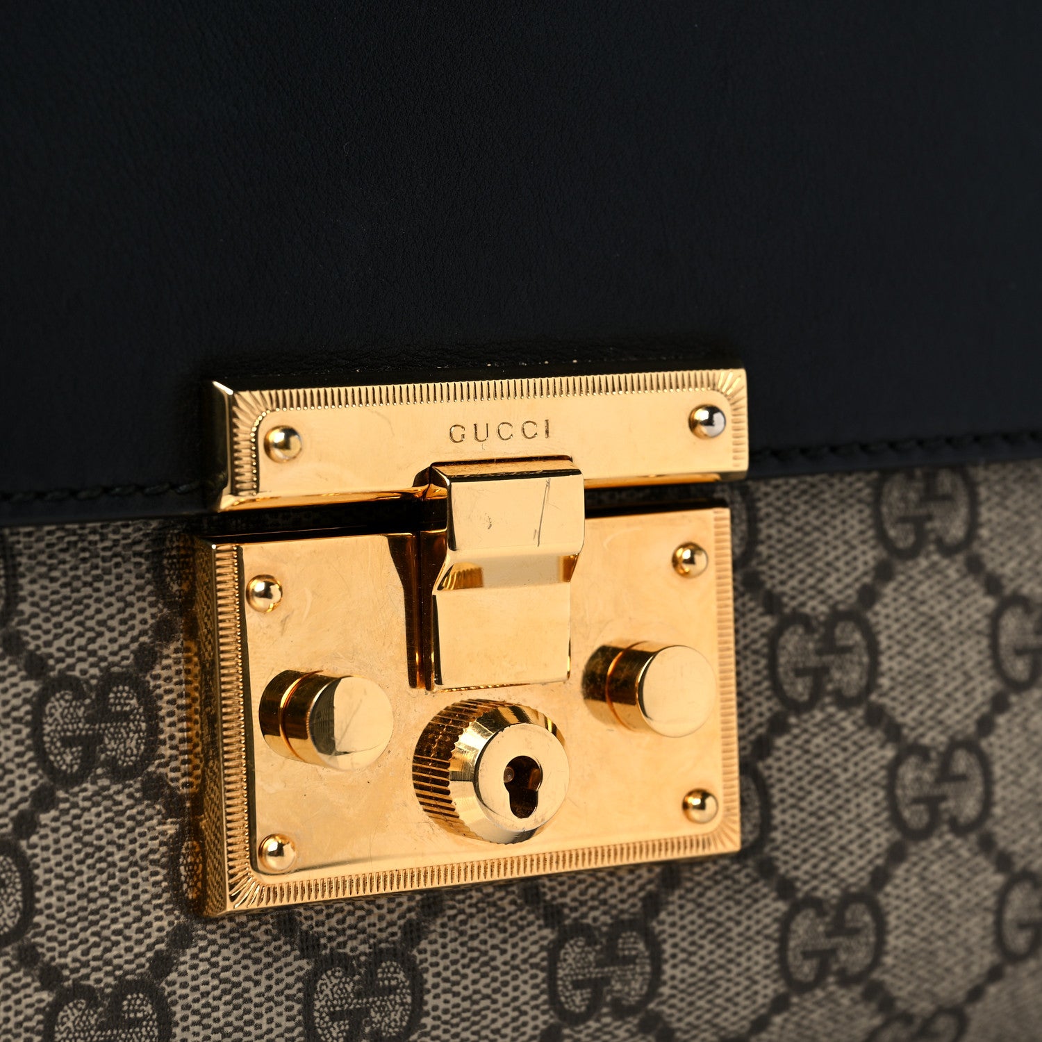 Gucci GG Supreme Monogram Calfskin Medium Padlock Shoulder Bag Beige Black Cuir 10 of 10