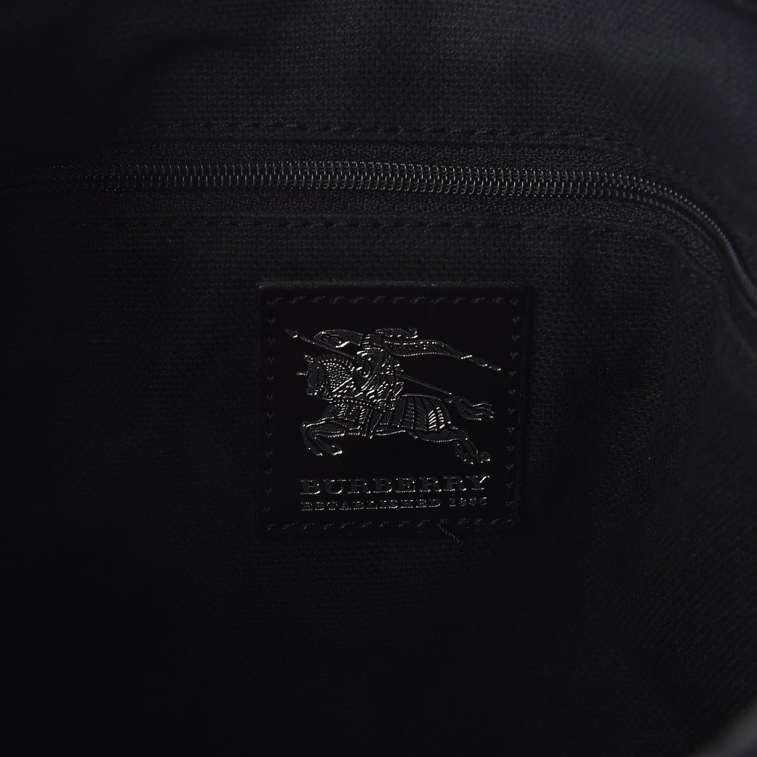 Burberry House Check Shoulder Black 6 of 8