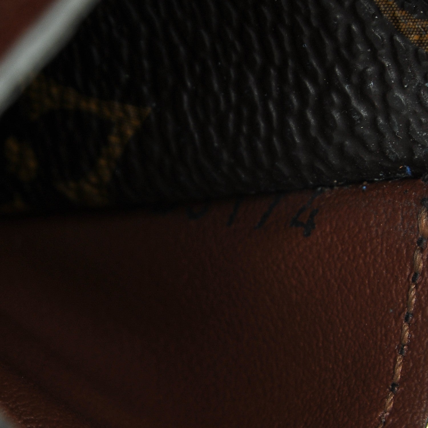 Louis Vuitton Monogram Sarah Wallet NM 7 of 7