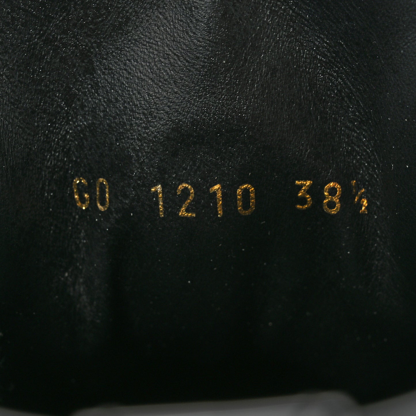 Suede Monogram Run Away Sneakers 38.5 Black