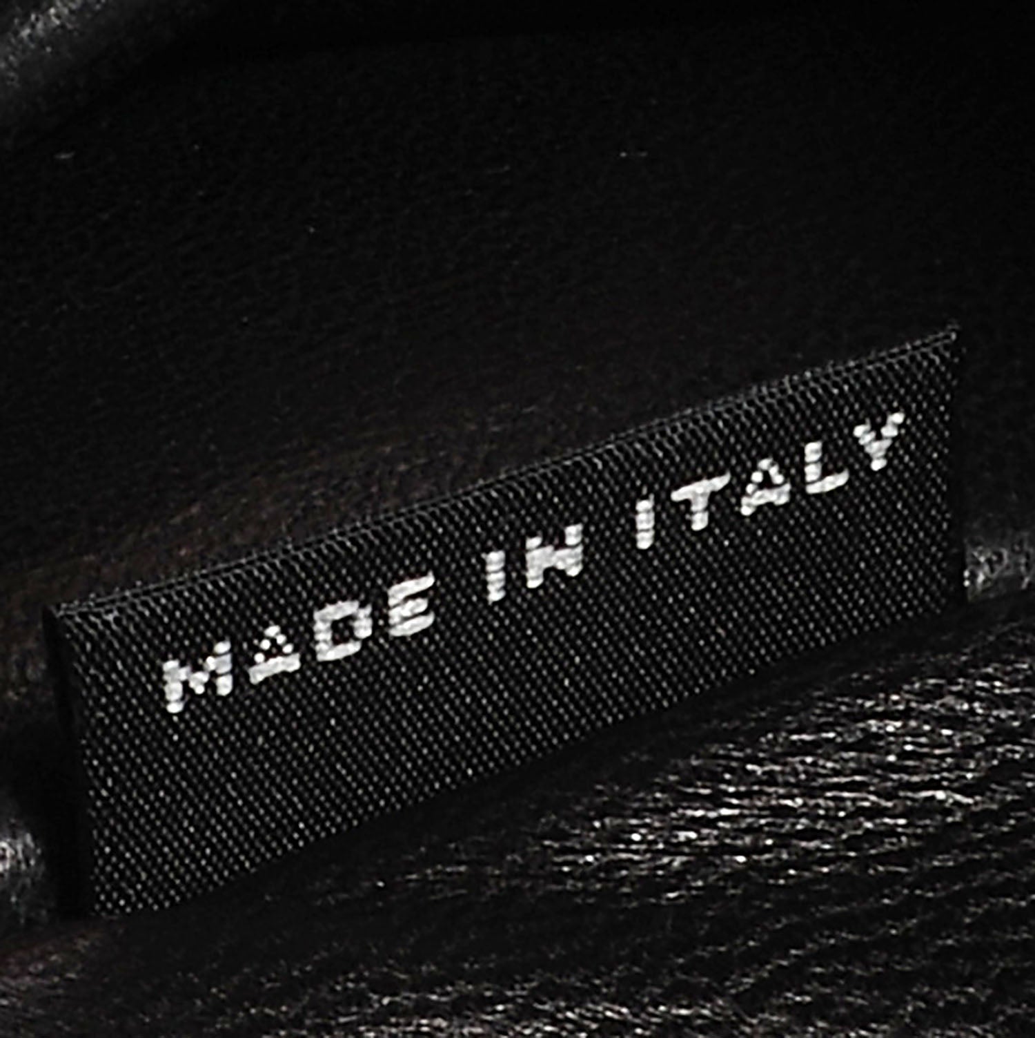 Prada Saffiano Cruise Ship iPad Cover Case Nero Black 7 of 8