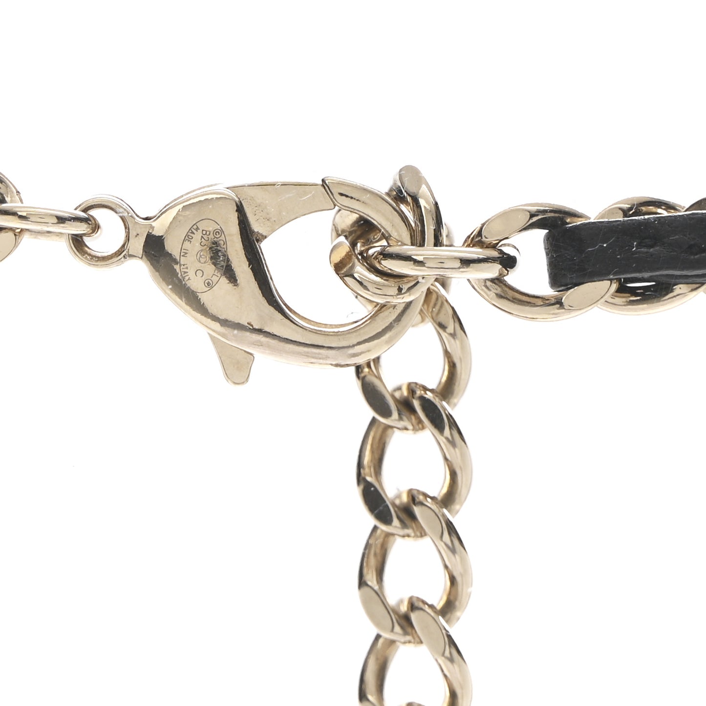Metal Resin Quilted Flap Bag Hoop Mirror Necklace Black Gold