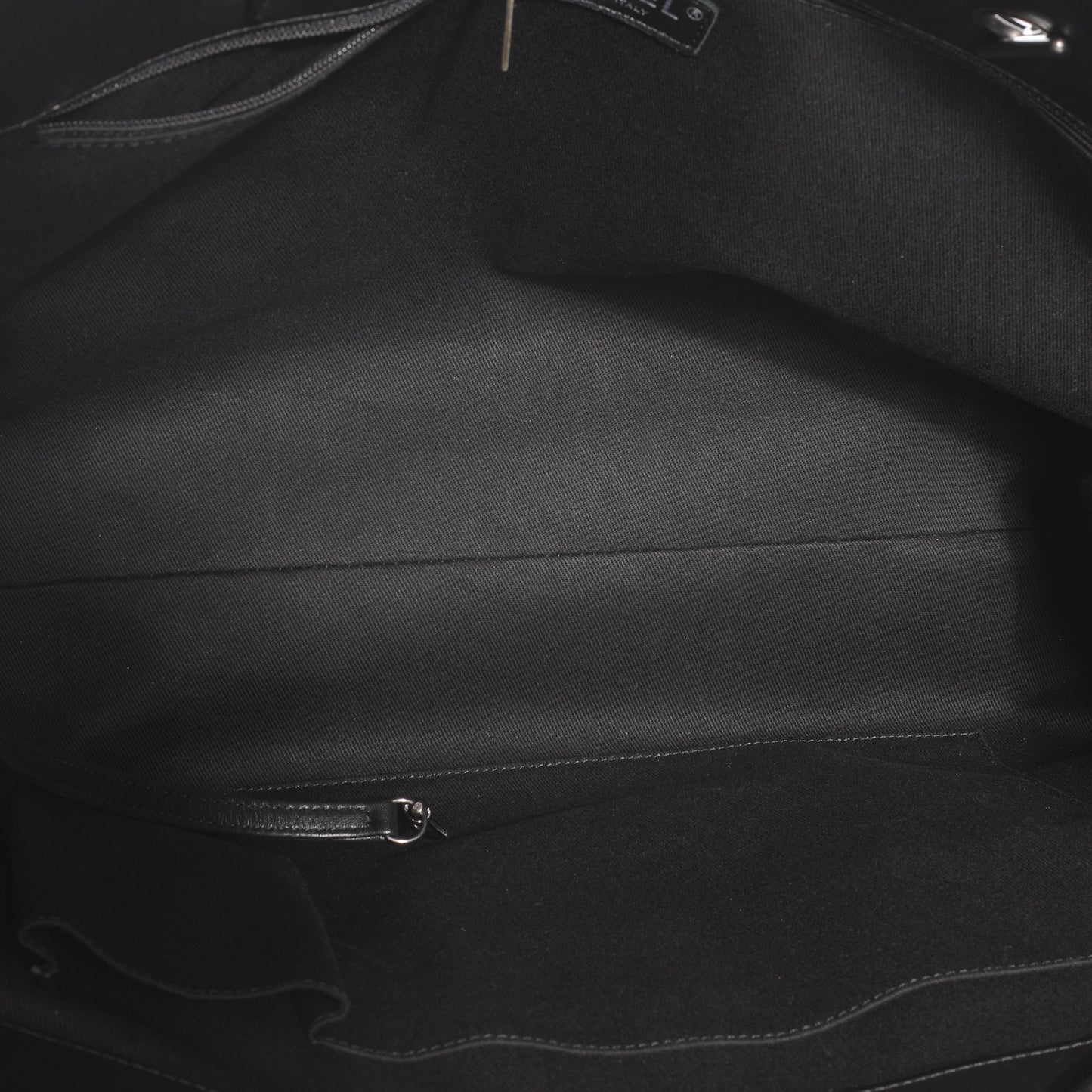 Patent Quilted Reissue 2.55 Tote Black