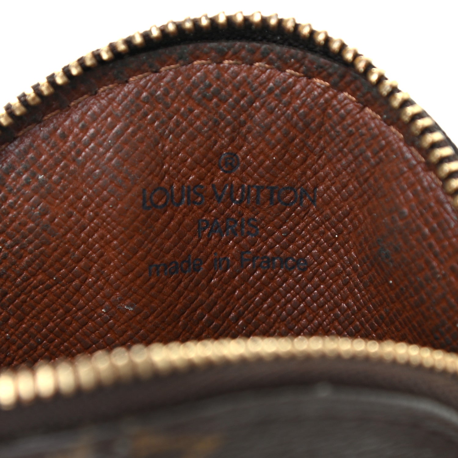 Louis Vuitton Monogram Round Coin Purse 6 of 7