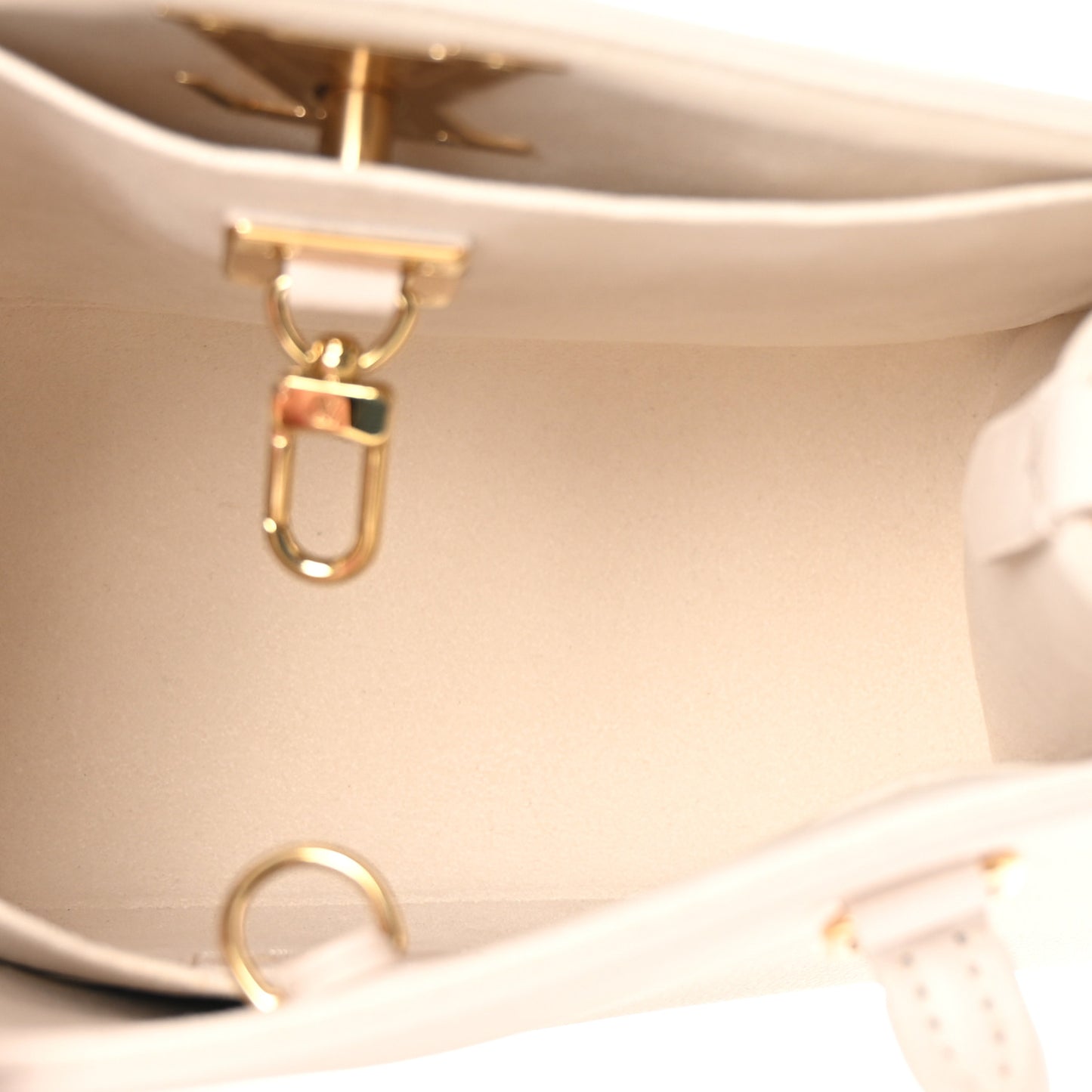 Calfskin Lock & Go Tote Quartz
