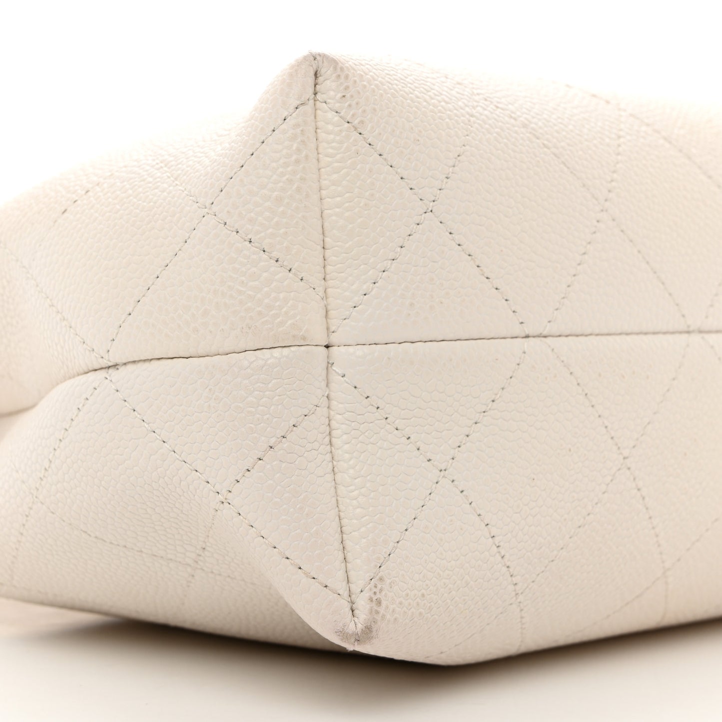 Caviar Quilted City Walk Hobo White