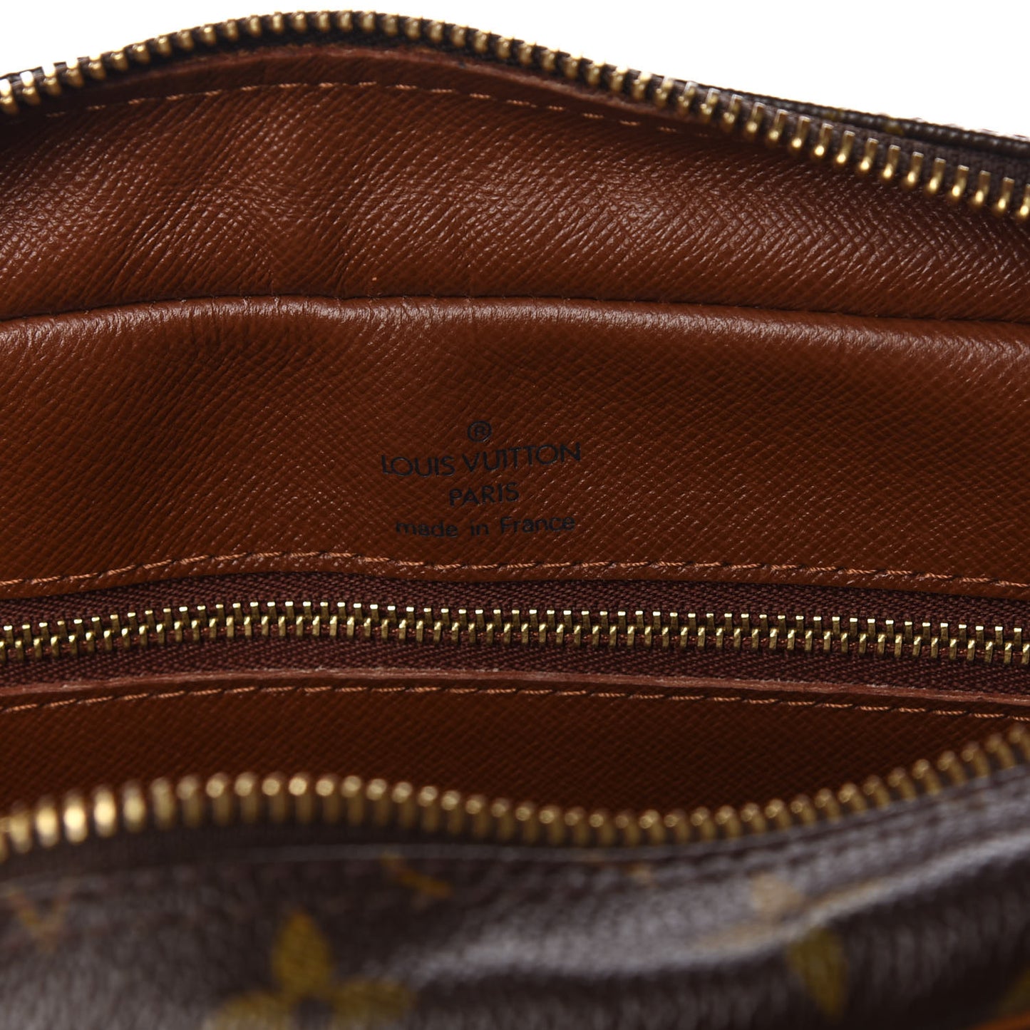 Monogram Nil 28