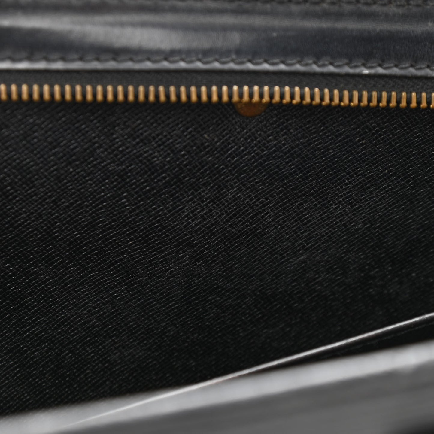 Epi Sac Triangle Black