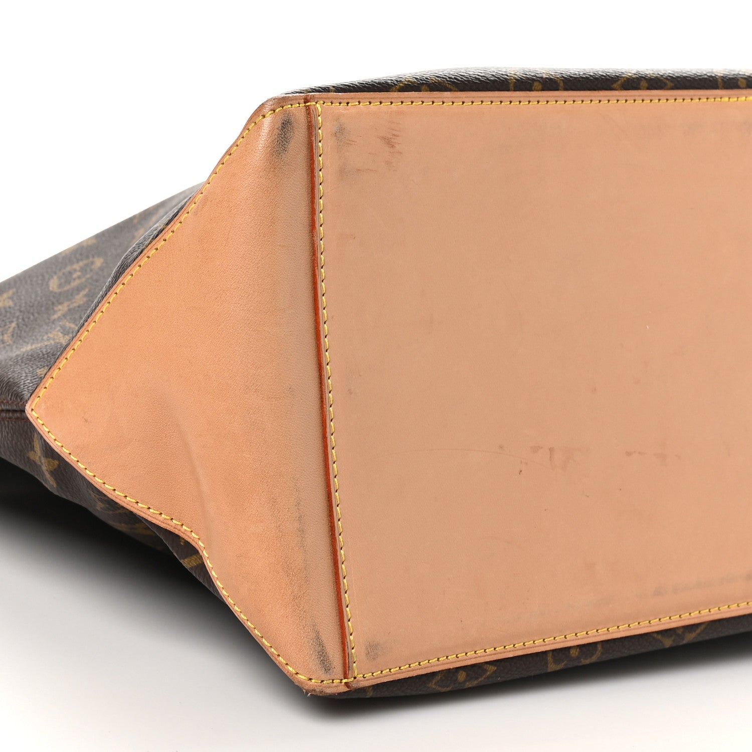 Louis Vuitton Monogram Cabas Mezzo 7 of 9